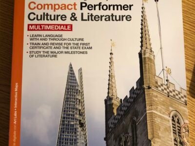 compact performer culture e literature