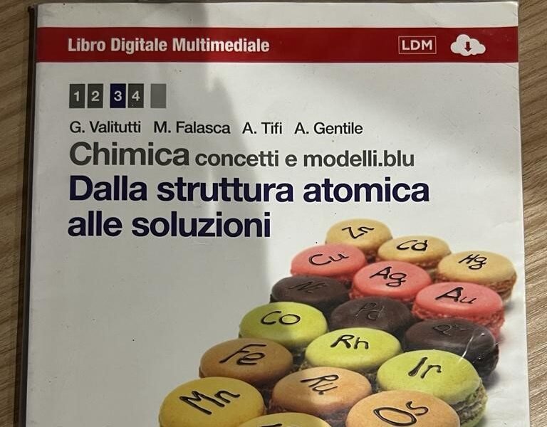 Chimica concetti e modelli: Dalla struttura atomica alle soluzioni