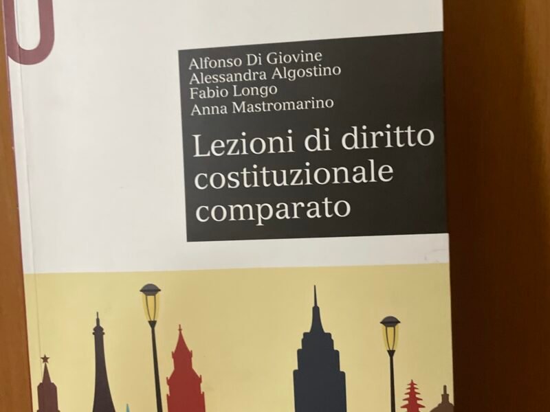 Diritto costituzionale comparato