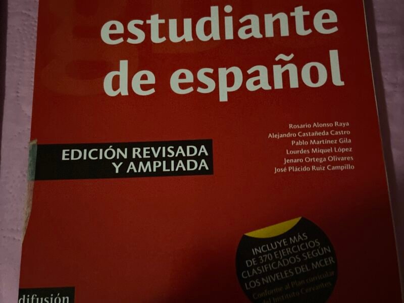 Gramática básica del estudiante de español