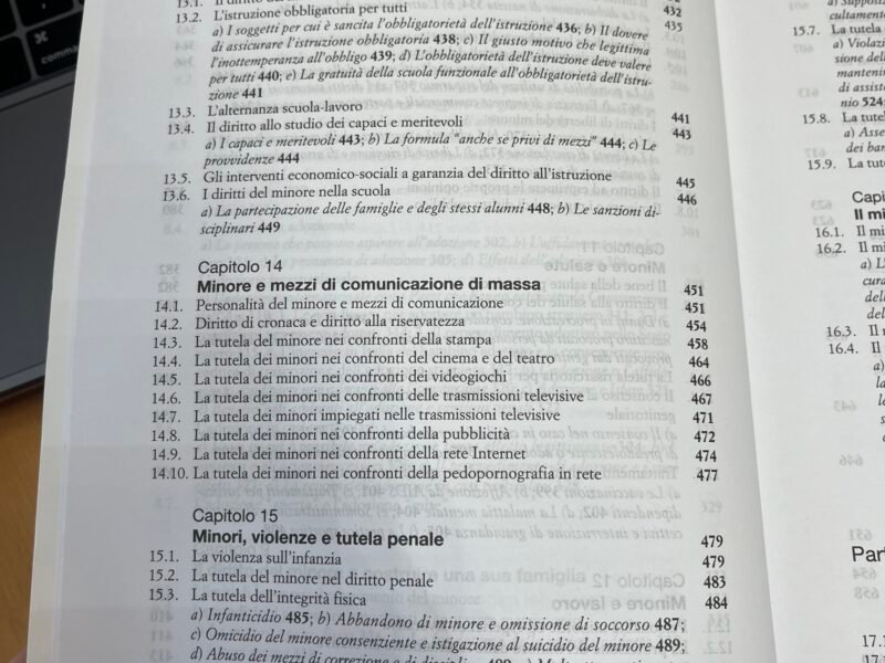 Manuale di diritto minorile